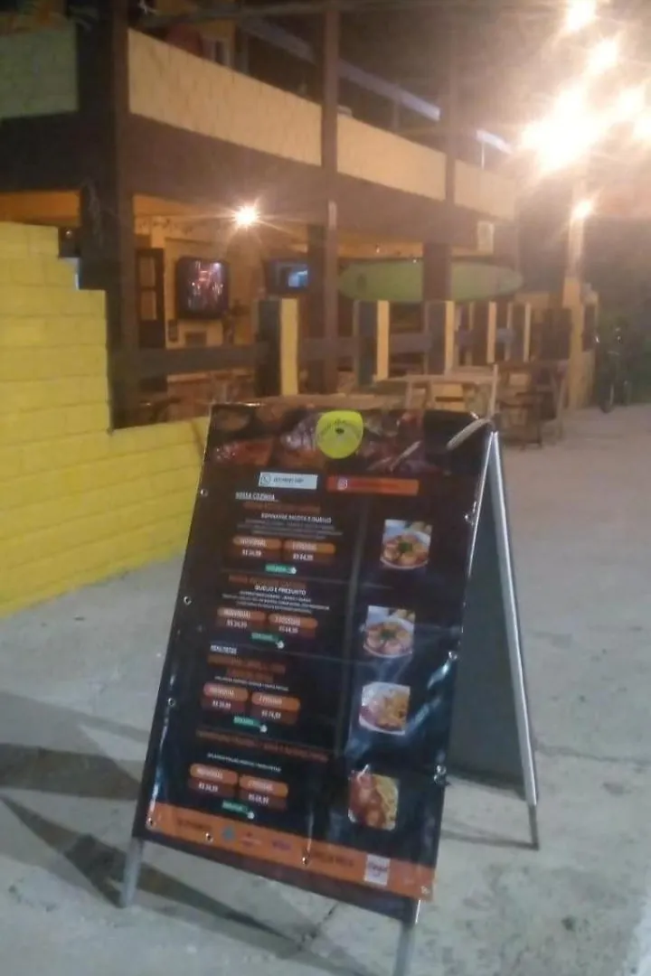 Hostel Casa Amarela Pôrto das Galinhas Brasil
